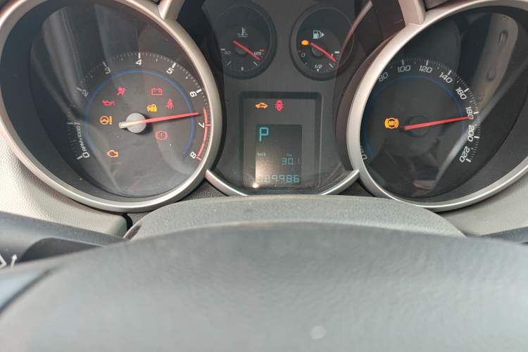 Used Chevrolet Cruze 2013 1.6L SE AT