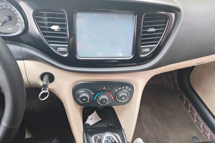 Used Fiat Viaggio 2012 1.4T Manual Enjoyment Edition
