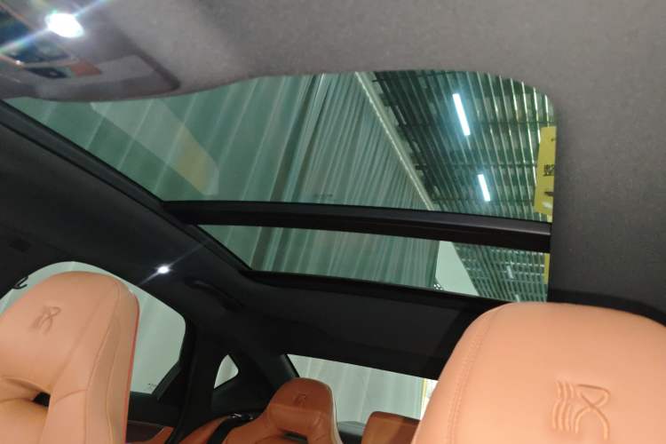 Used BYD Han 2022 EV Genesis Edition 610KM All-Wheel Drive Premium Model Headliner