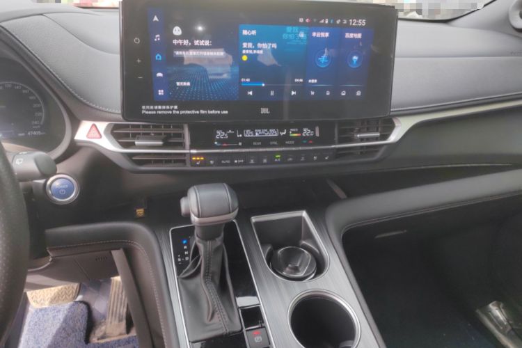 Used Toyota Sienna 2023 2.5L Hybrid Platinum Edition