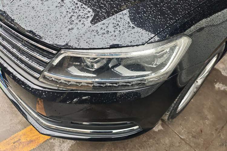 Used Volkswagen Lavida 2017 1.6L Automatic Comfort Edition
