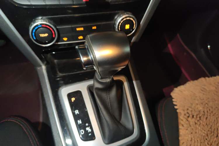 Used Leopaard CS10 2016 2.0T Automatic Leading Edition