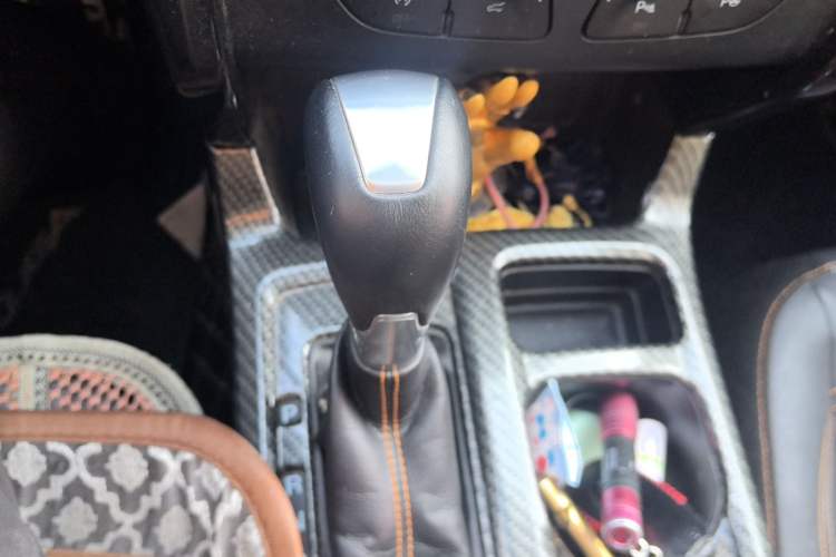 Used Ford Kuga 2017 EcoBoost 245 Four-Wheel-Drive Sport Model
