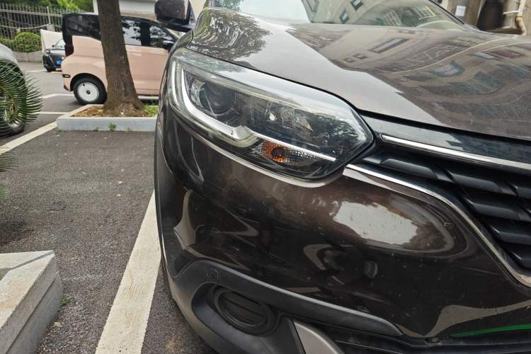 Used Renault Kadjar 2017 2.0L Two-Wheel Drive Fashion Edition