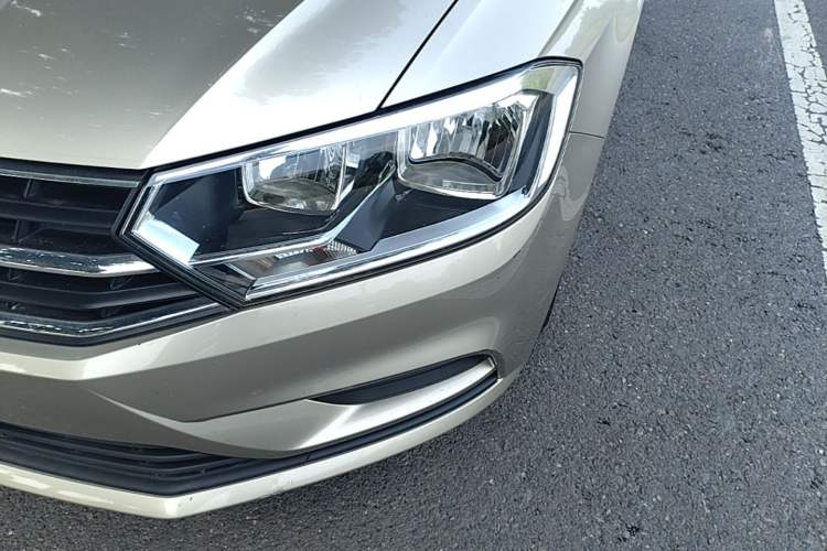 Used Volkswagen Bora 2016 1.6L Automatic Fashion Model