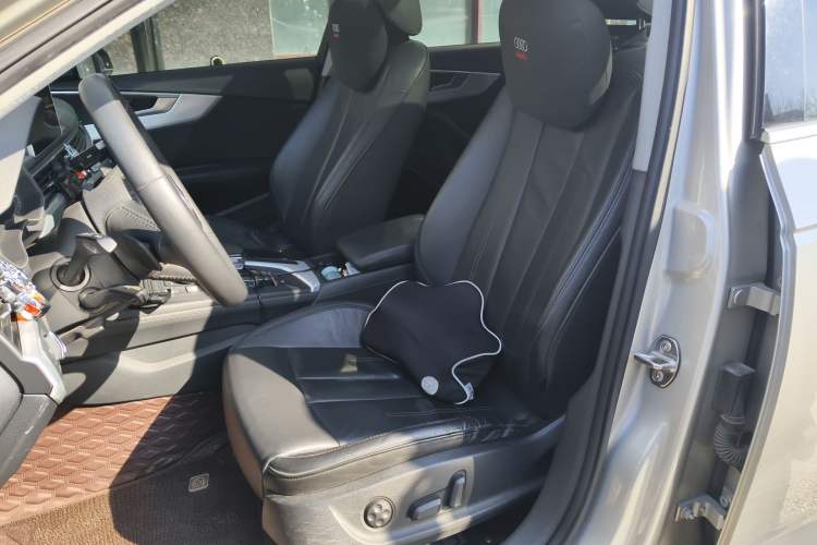 Used Audi A4L 2017 Plus 40 TFSI Sport Model