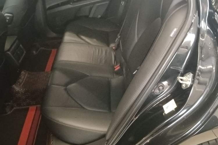 Used Toyota Camry 2018 2.5G Luxury Edition