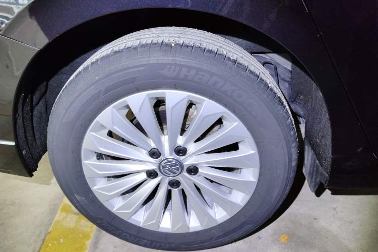 Used Volkswagen Lavida 2019 1.5L Automatic Comfort Edition China VI Standard