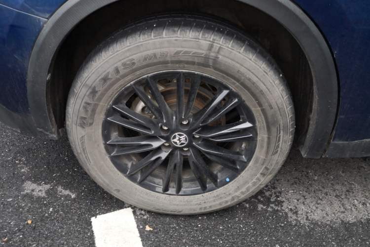 Used Venucia V 2021 260T Idol Edition