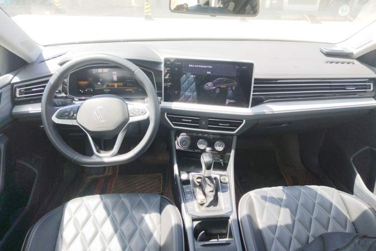 Used Volkswagen Sagitar 2023 300TSI DSG Excellence Edition