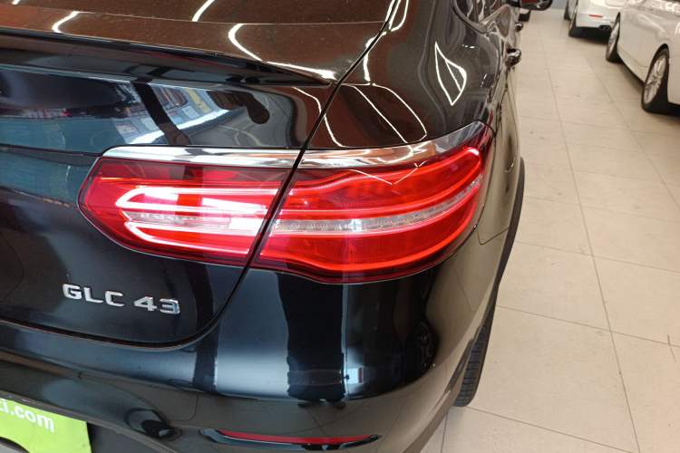 Used Mercedes-Benz GLC Coupe AMG 2017 AMG GLC 43 4MATIC Coupe SUV