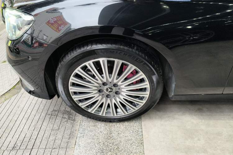 Used Mercedes-Benz E-Class (Import) 2022 E 260 Stylish Sports Edition
