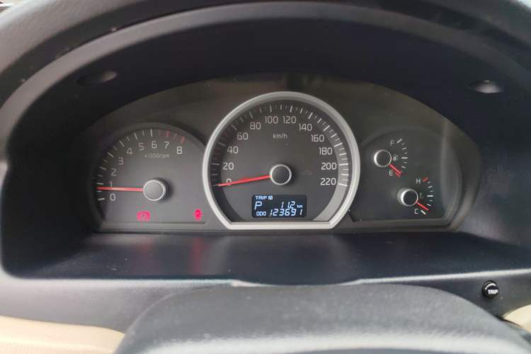 Used Kia Sportage 2013 2.0L Automatic Two-Wheel Drive GL Trim Instrument Cluster