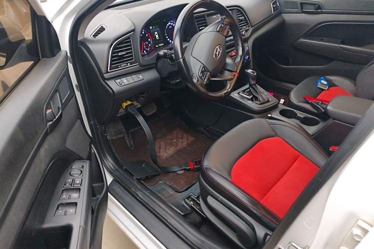 Used Hyundai Elantra (6th Generation / Lingdong) 2018 1.4T Dual-Clutch Xuan Dong · Dynamic Edition
