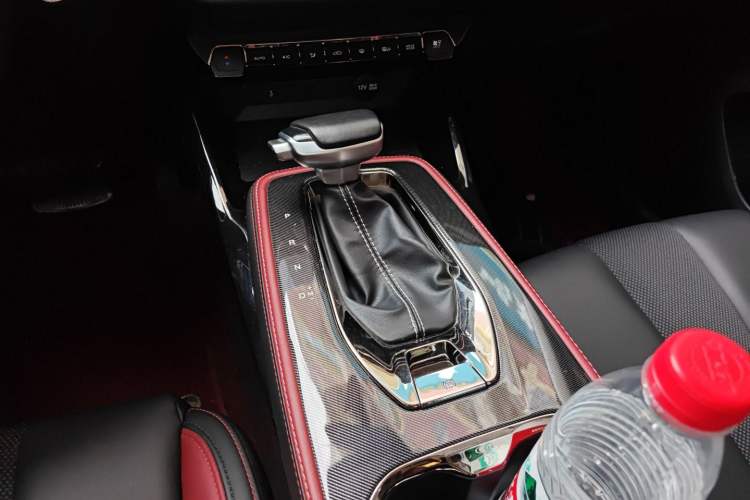 Used CHANGAN OSHAN X5 2021 1.5T DCT Flagship Edition Gear Lever