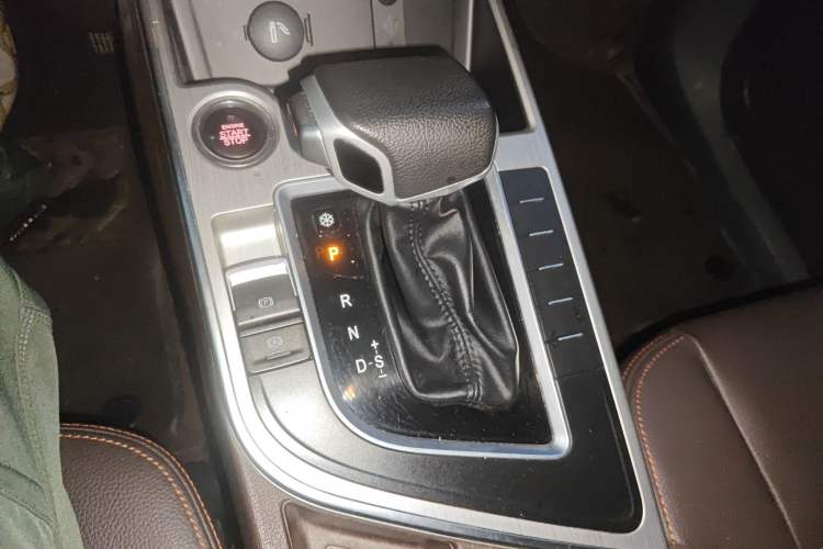 Used FORTHING Joyear X5 2017 Jingxiang Series 1.5T CVT Luxury Model
