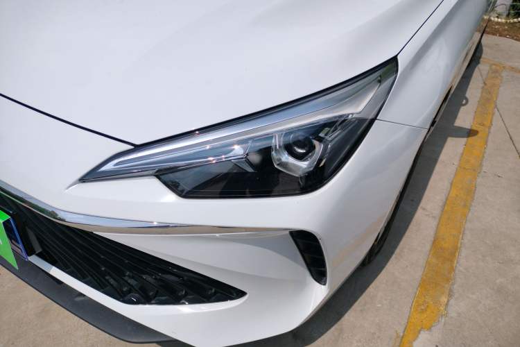 Used Roewe i5 2023 1.5L CVT Luxury Edition