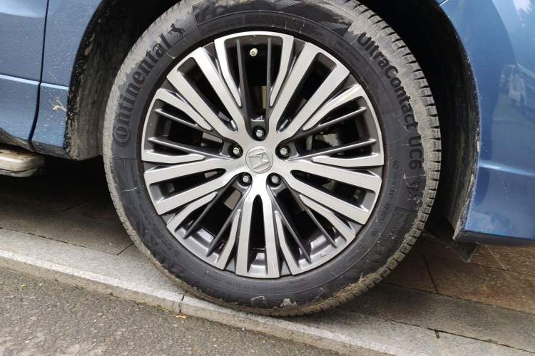 Used Honda Avancier 2020 240TURBO Two-Wheel Drive Premium Edition Right Front Wheel Hub