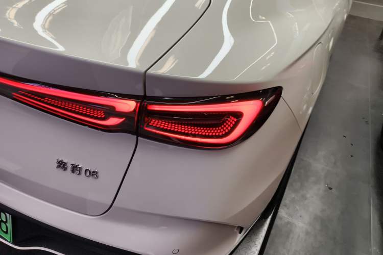 Used BYD Seal 06 New Energy 2024 DM-i 120KM Prestige Model
