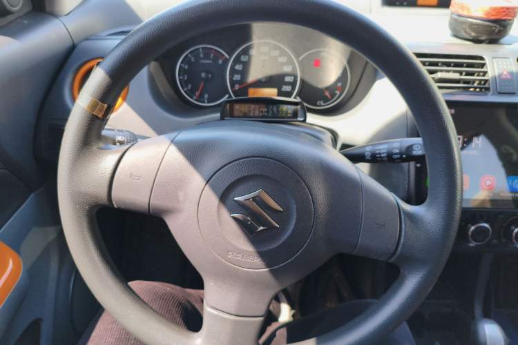 Used Suzuki Swift 2016 1.5L Automatic Fashionable Coolplay Edition Steering Wheel