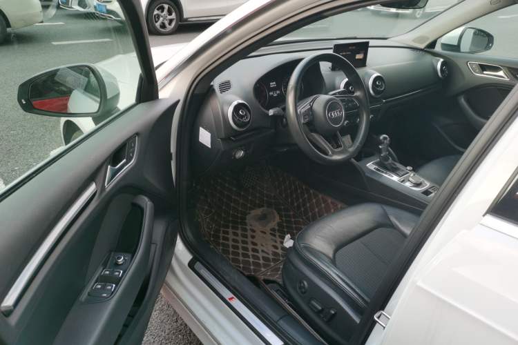 Used Audi A3 2017 Sportback 35 TFSI Fashion Model