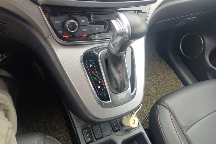 Used Haval H6 2017 Red-Label Sport Edition 1.5T Automatic Two-Wheel Drive Luxury Model