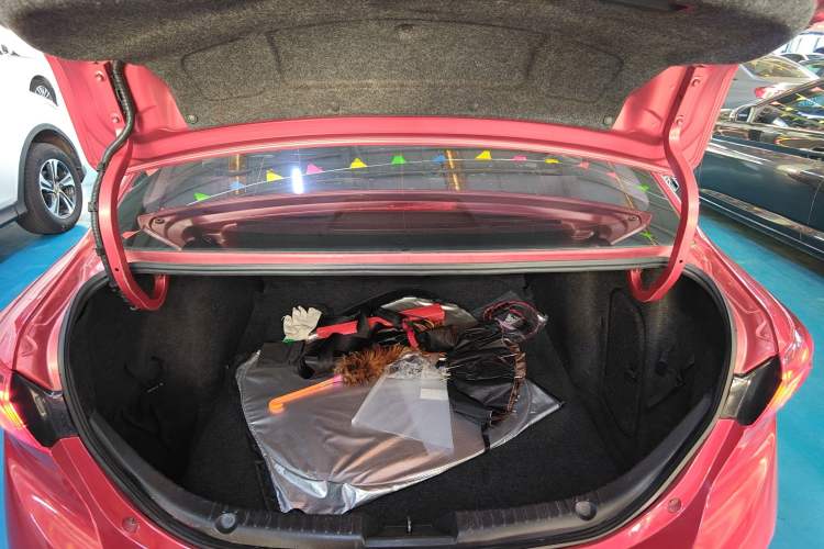 Used Mazda Mazda 3 Axela 2019 Cloud-Controlled Sedan 1.5L Automatic Luxury Model China VI Standard
