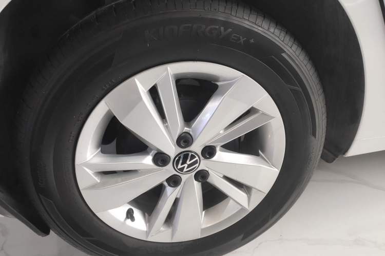 Used Volkswagen Polo 2023 Revised Plus 1.5L Automatic – Enjoy Life Edition Right Rear Wheel Hub