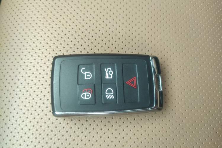 Used Jaguar XFL 2022 XFL 2.0T P250 Two-Wheel-Drive Prestige Luxury Edition Vehicle Key