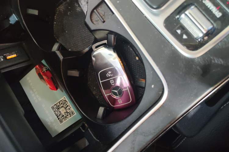 Used Mercedes-Benz C-Class 2020 C 260 L Sport Edition Interior 1