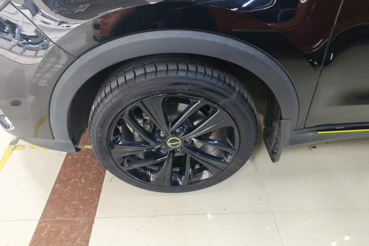 Used Roewe RX5 2020 PLUS 300TGI Automatic Ali National Style Luxury Edition
