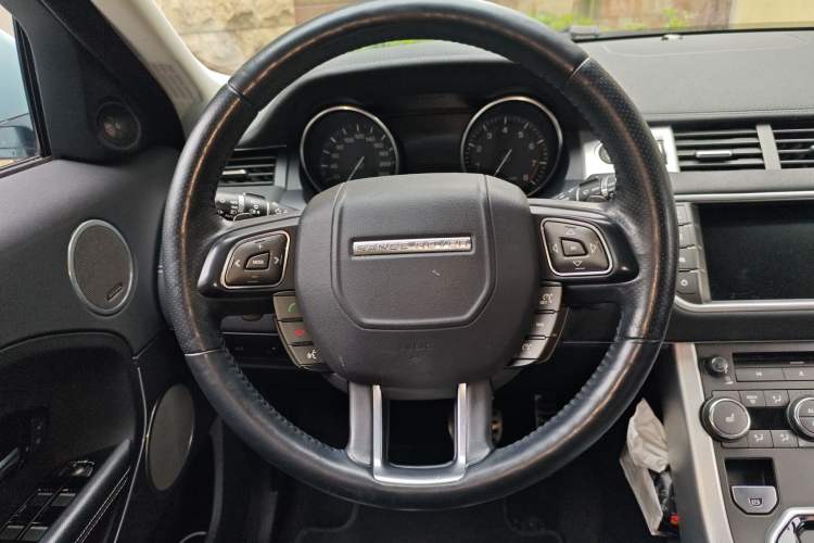 Used Land Rover Range Rover Evoque 2014 2.0T 5-Door Christmas Limited Edition