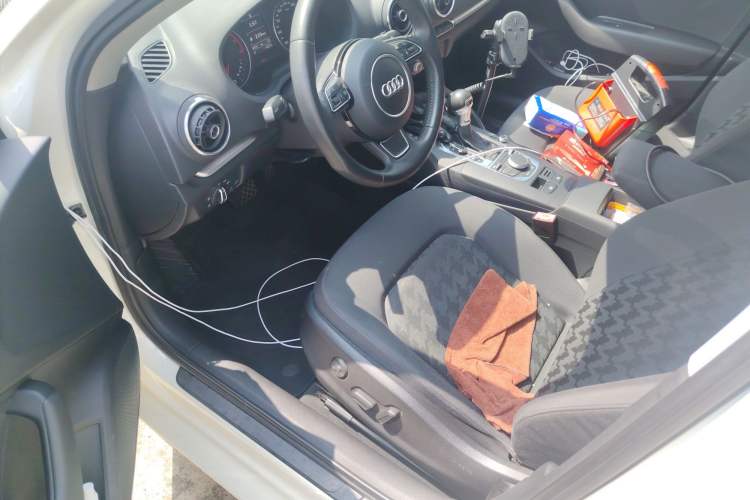 Used Audi A3 2014 Limousine 35 TFSI Automatic Advanced Model
