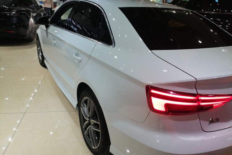 Used Audi A3 2018 30th Anniversary Edition Limousine 35 TFSI Fashion Model