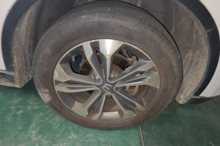 Used Luxgen U6 SUV 2014 1.8T Charm Version