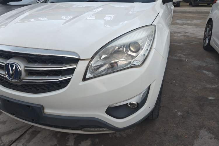 Used Changan CS35 2016 1.6L Automatic Luxury Model China V Standard
