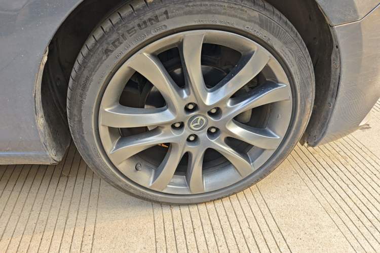 Used Mazda Atenza 2018 2.5L Blue Sky Prestige Edition China VI compliant
