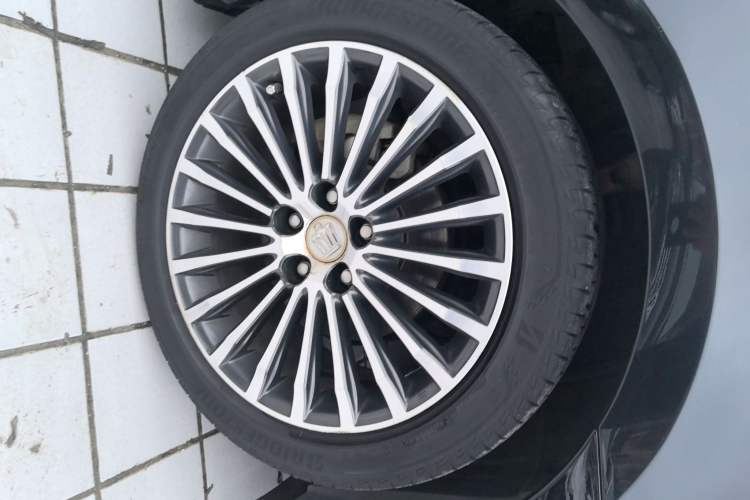 Used Toyota Crown 2018 2.0T Sport Edition Left Front Wheel Hub