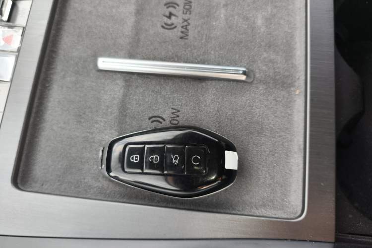 Used Denza N9 2025 Flagship Model Interior 1