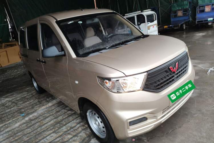 Used Wuling Hongguang V 2022 1.5L Jingqu Edition Electric-Assist LAR