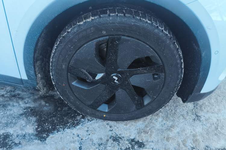 Used ONVO L60 2024 60 kWh Rear-Drive Version