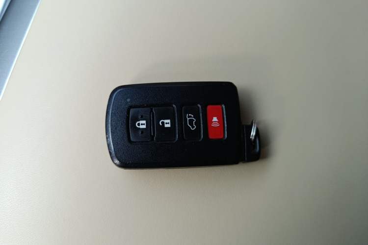 Used Toyota Land Cruiser 2017 5700 Middle East Edition