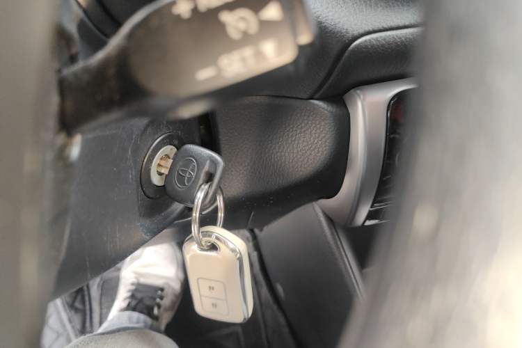 Used Toyota YARiS L Zhi Xuan 2022 X-Trail 1.5L CVT Leading PLUS Edition
