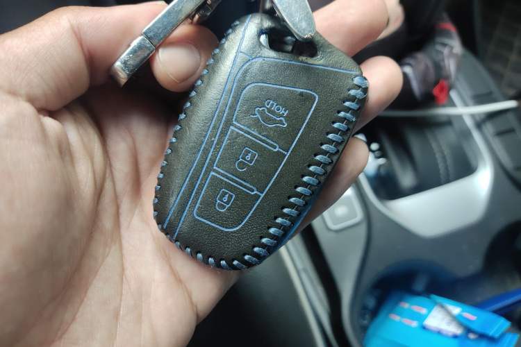 Used Hyundai Santa Fe 2017 2.0T Automatic All-Wheel Drive Smart 7-Seater