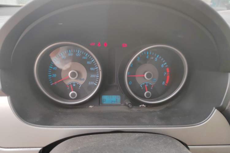 Used Buick Excelle 2013 1.5L Automatic Classic Model
