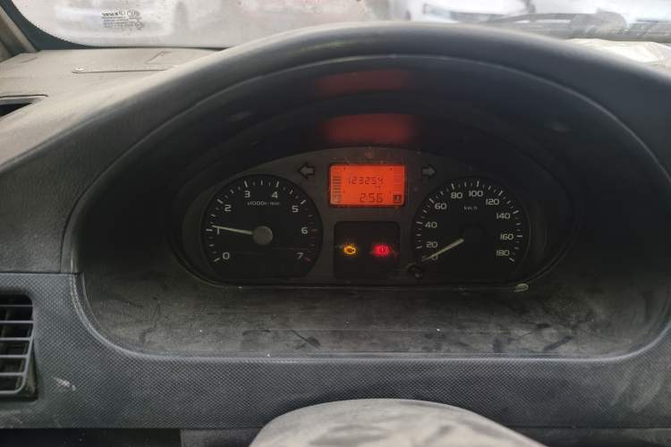 Used Wuling Rongguang 2012 1.2L Extended Basic Version LJY