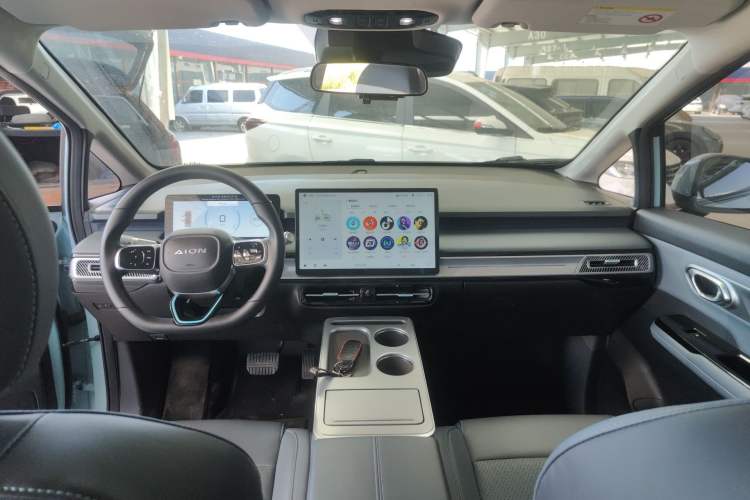 Used AION Y 2023 Plus 510 Smart Edition
