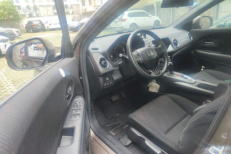 Used Honda XR-V 2015 1.5L LXi CVT Classic Edition Driver Seat