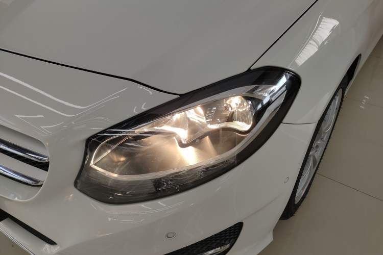 Used Mercedes-Benz B-Class 2015 B 200 Sport Edition