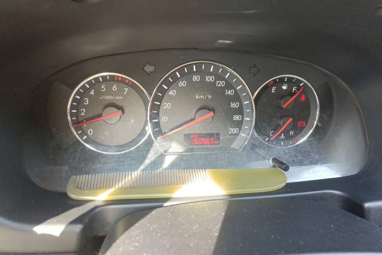 Used CHANGAN Alsvin V3 2012 1.3L Manual Comfort Version China IV Standard
